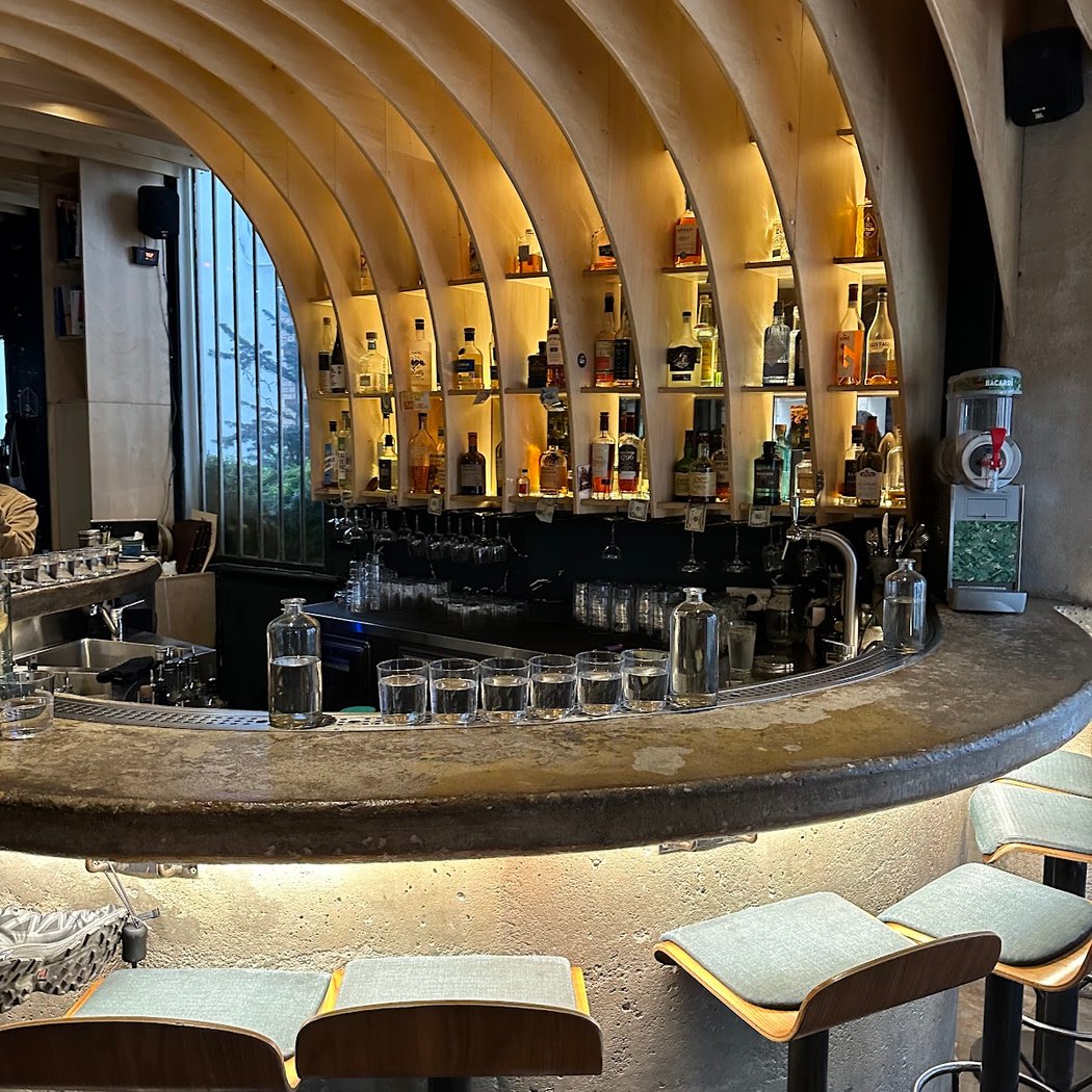 Gravity Bar 5